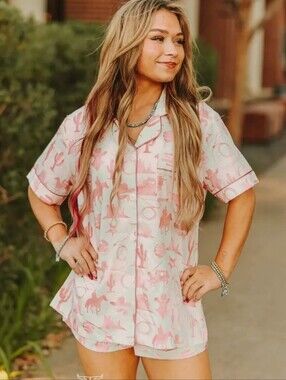 NWT Cream Pink Western Printed Button Down Shorts Set